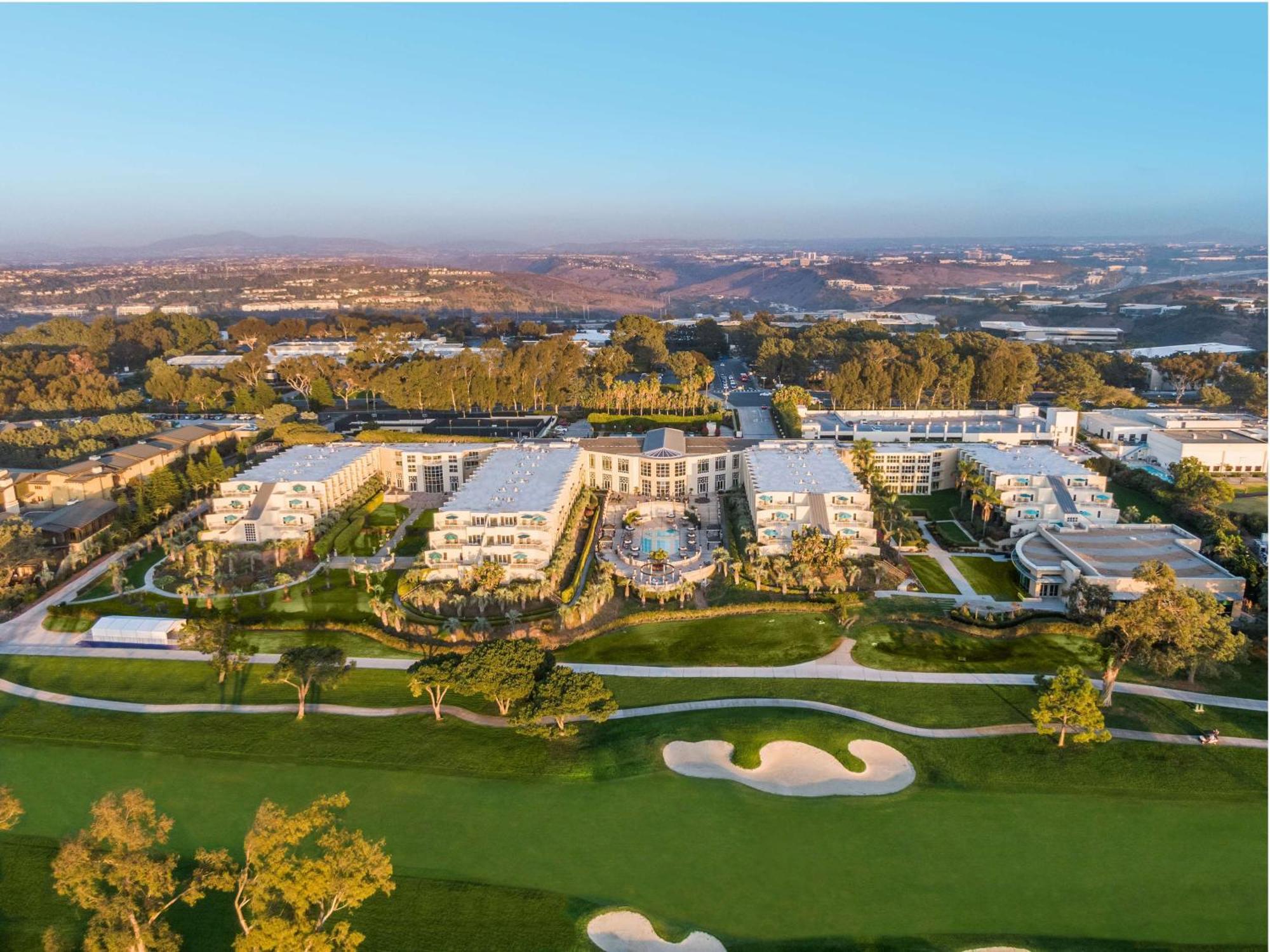 Hilton La Jolla Torrey Pines Hotel San Diego Exterior photo