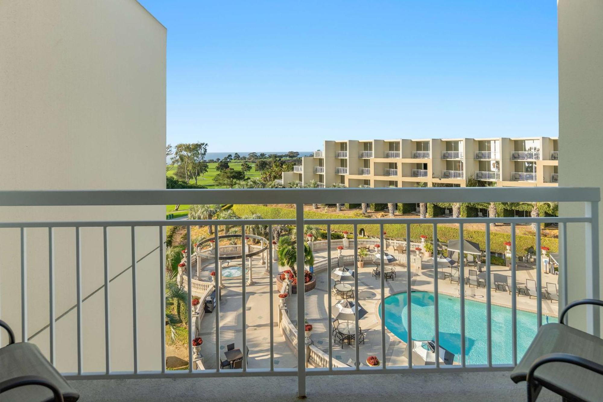 Hilton La Jolla Torrey Pines Hotel San Diego Exterior photo