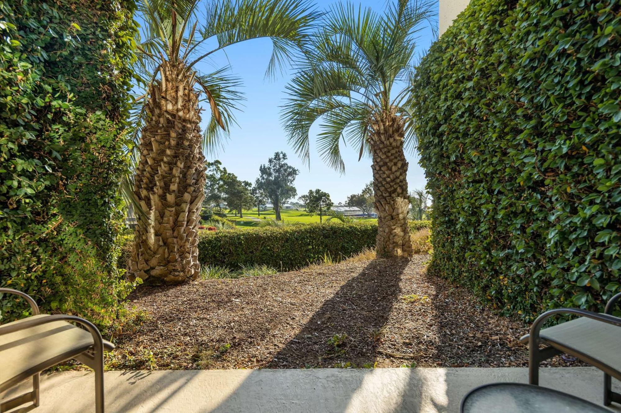 Hilton La Jolla Torrey Pines Hotel San Diego Exterior photo