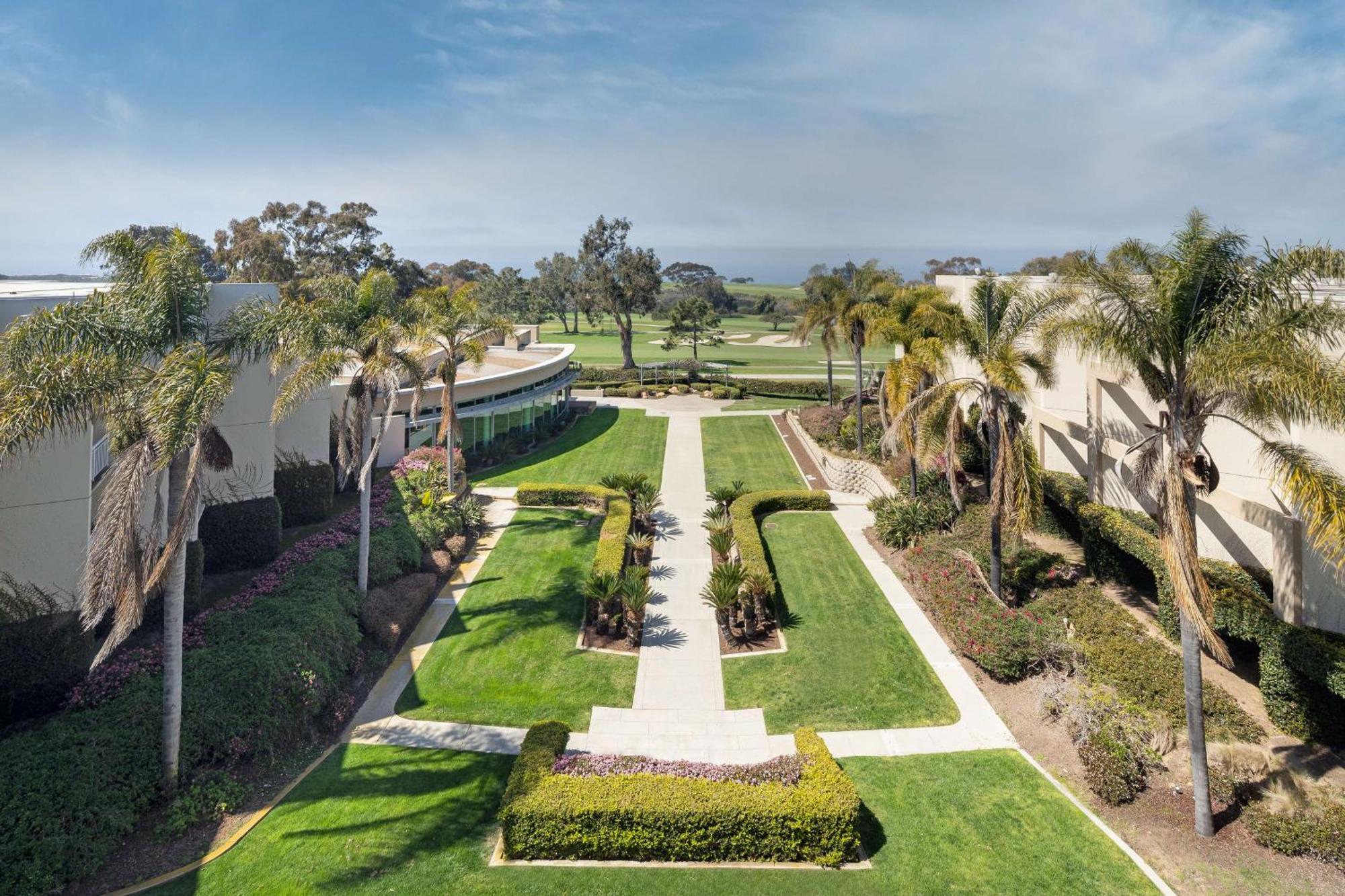 Hilton La Jolla Torrey Pines Hotel San Diego Exterior photo